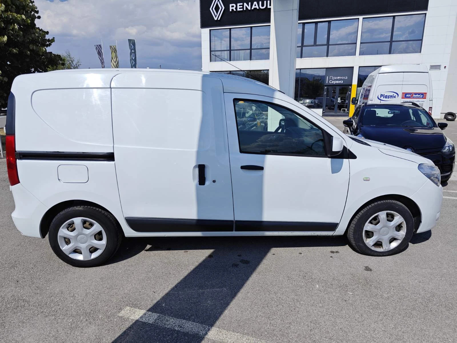 Dacia Dokker 1.5 DCi 75k.c. N1 1+ 1 - изображение 6