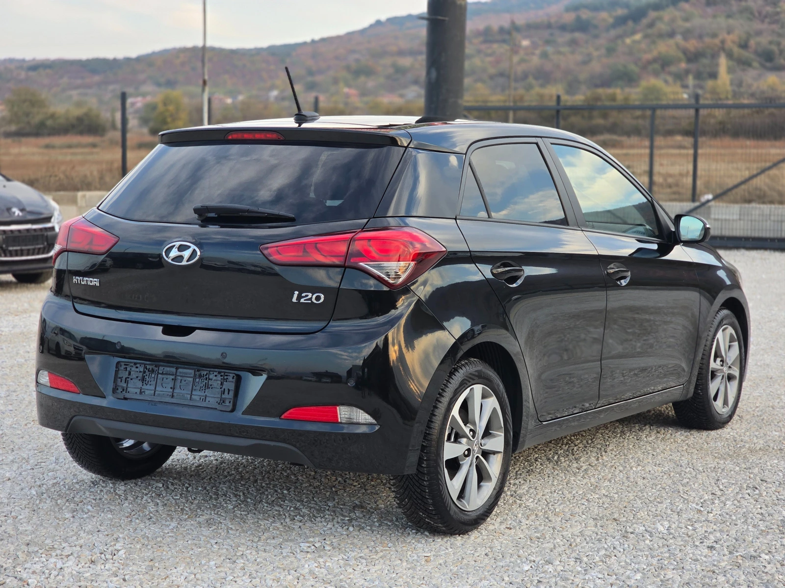 Hyundai I20 1.2i * Panorama*  - изображение 5