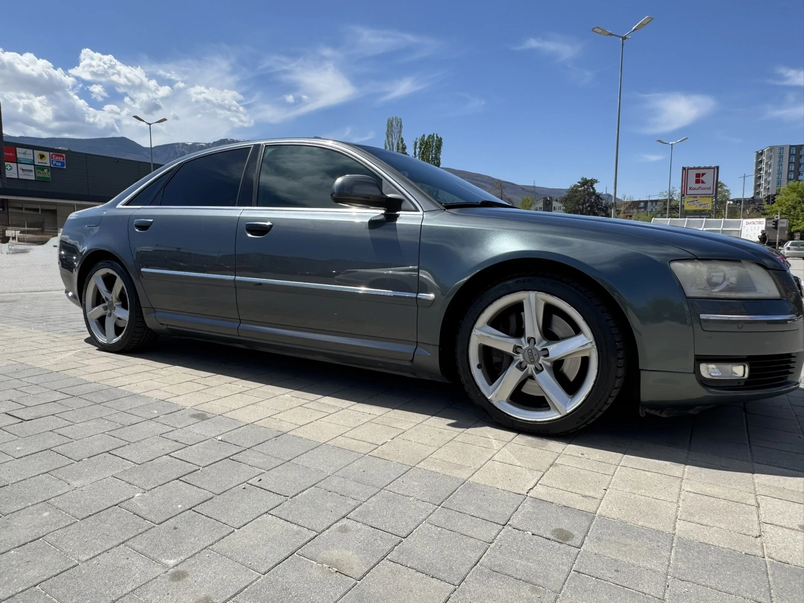 Audi A8  - изображение 3