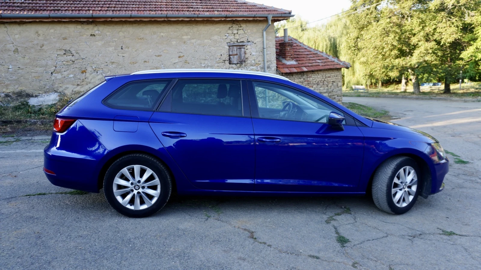 Seat Leon 1.5 TGI Style DSG - изображение 2