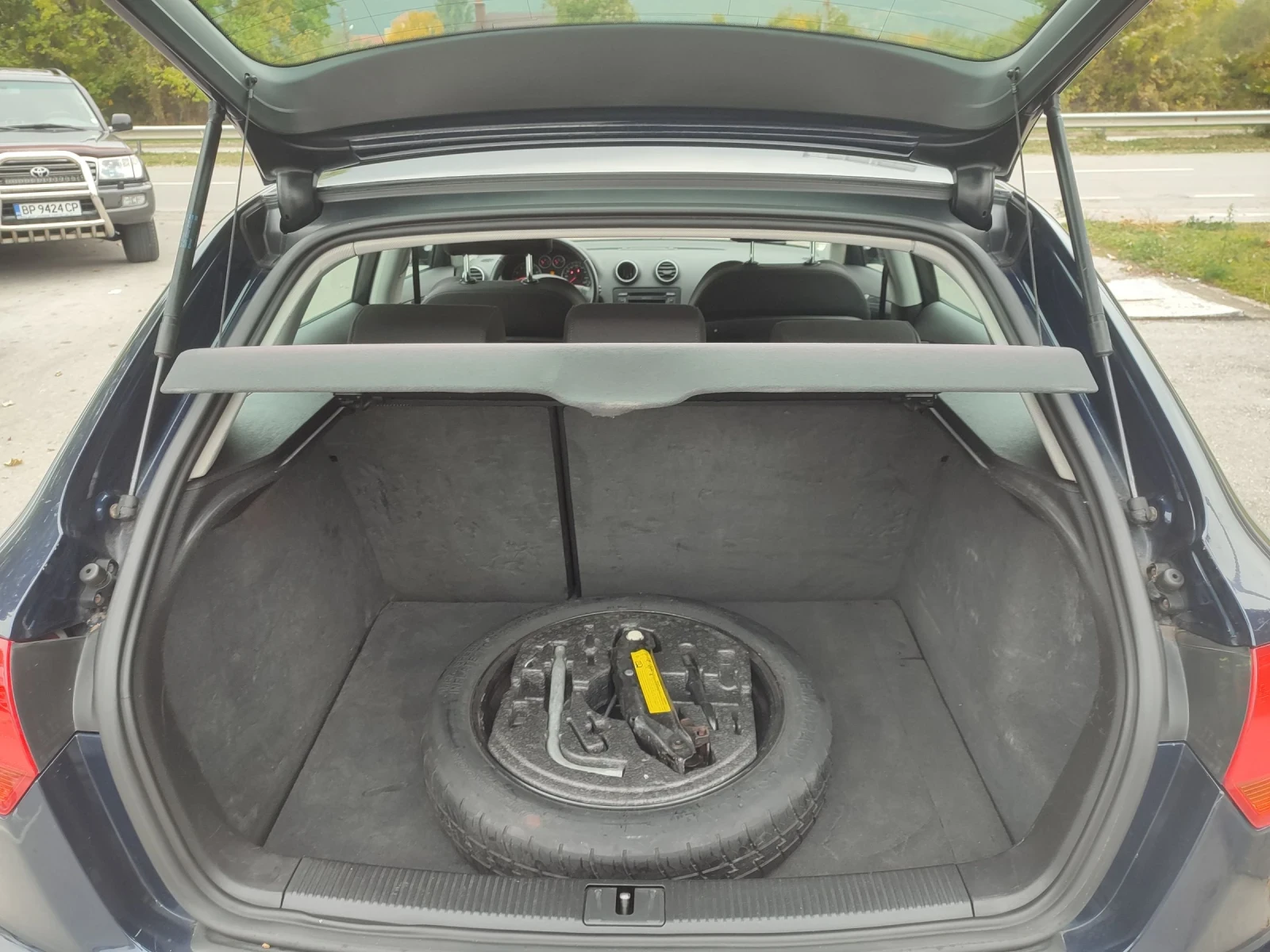 Audi A3 1.6i 102cv automatic  | Mobile.bg   15