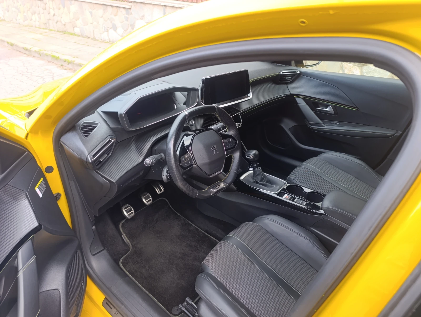 Peugeot 208 208 GT-line  | Mobile.bg   10