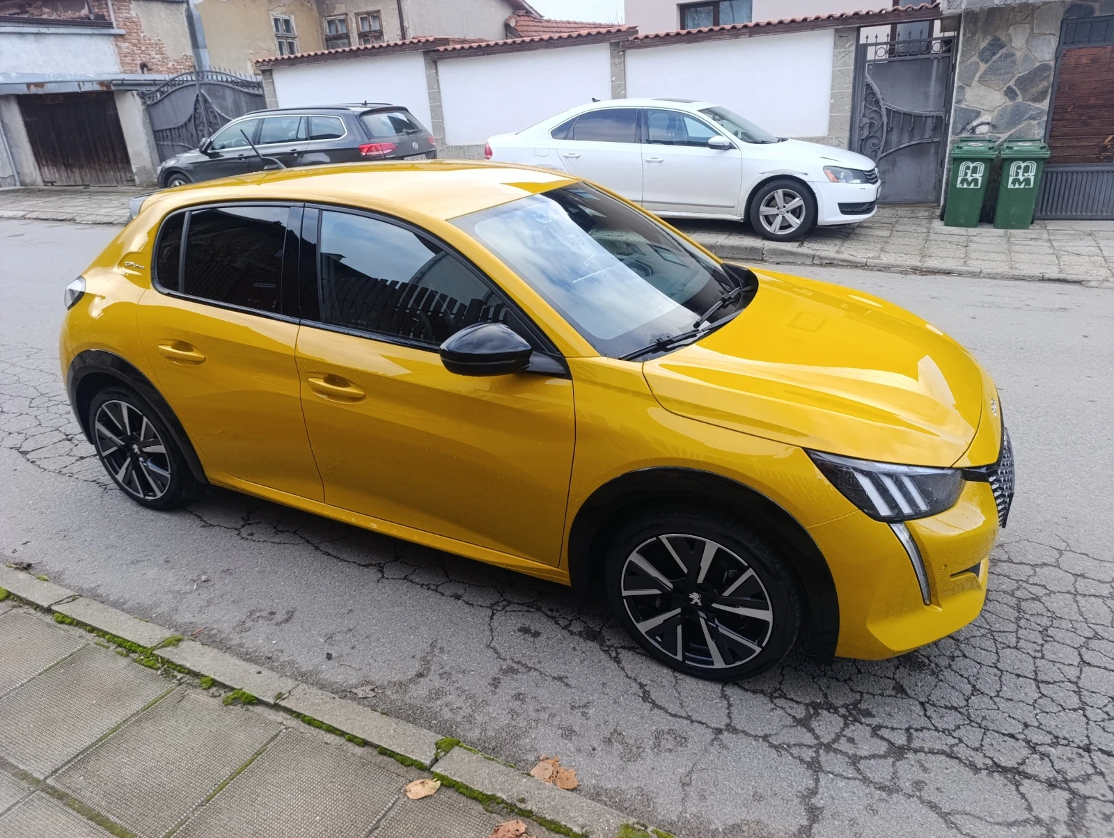 Peugeot 208 208 GT-line  | Mobile.bg   3