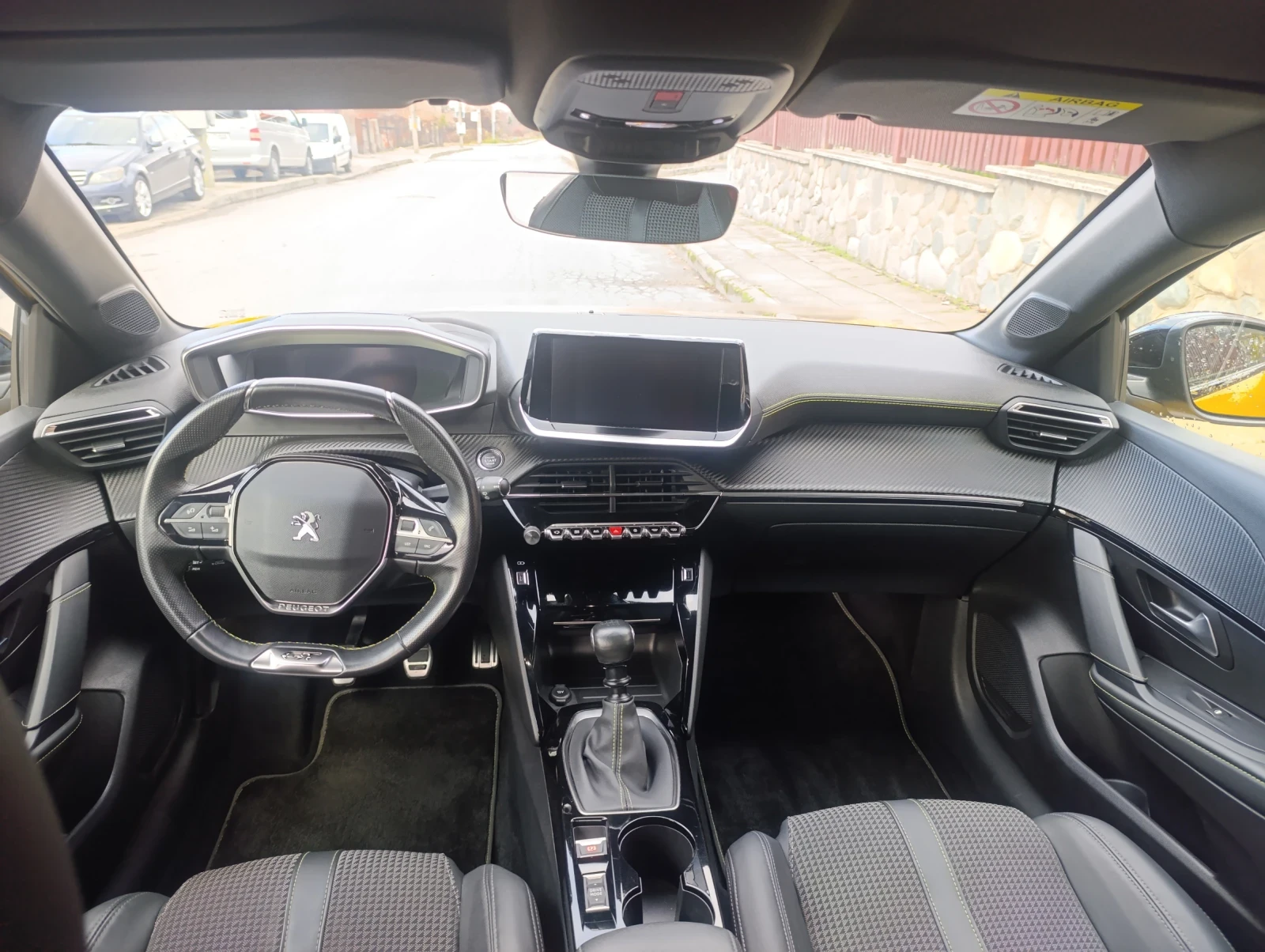 Peugeot 208 208 GT-line  | Mobile.bg   12