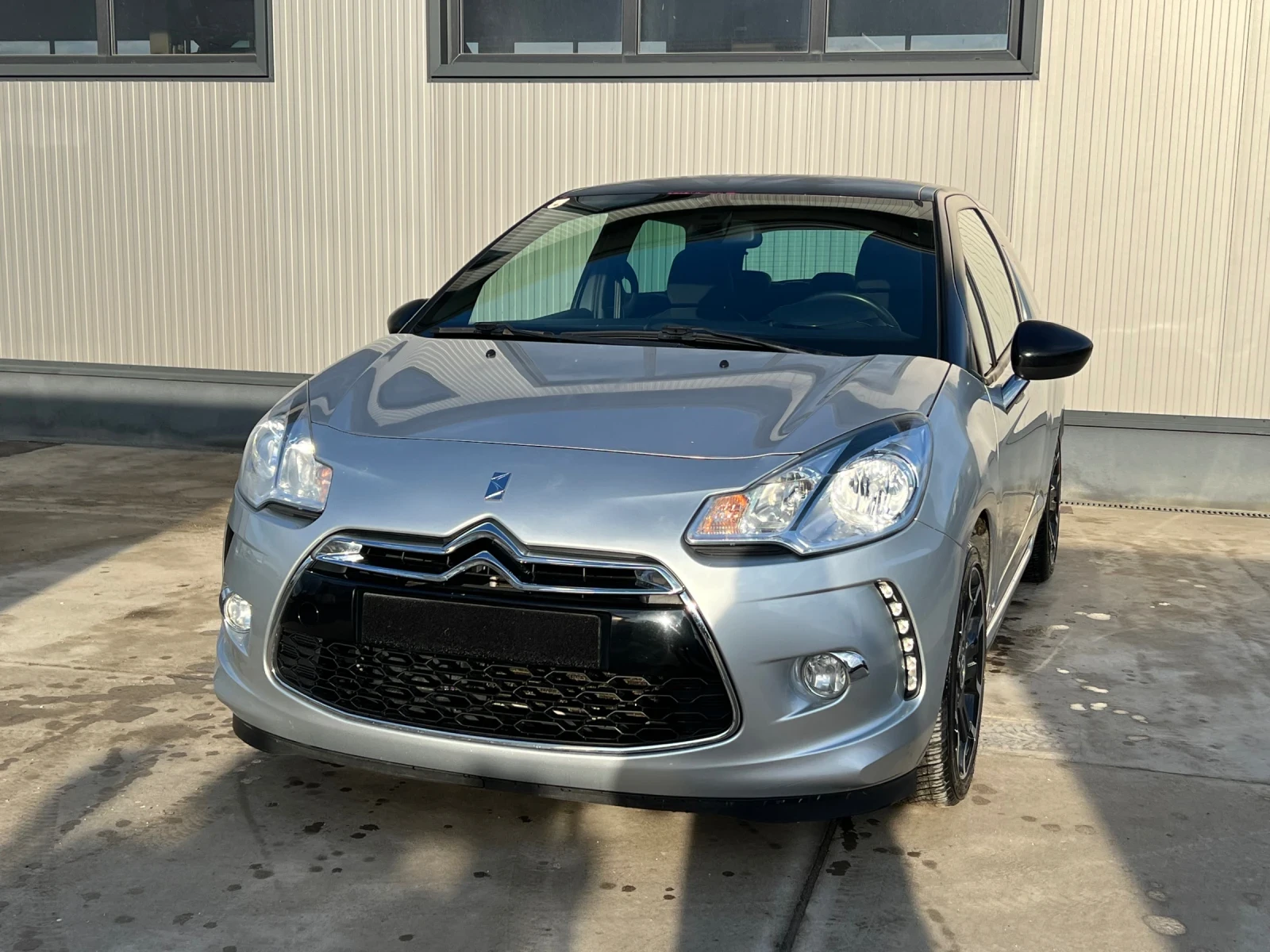 Citroen DS3 1.6i 120hp 4 cylinder - изображение 2