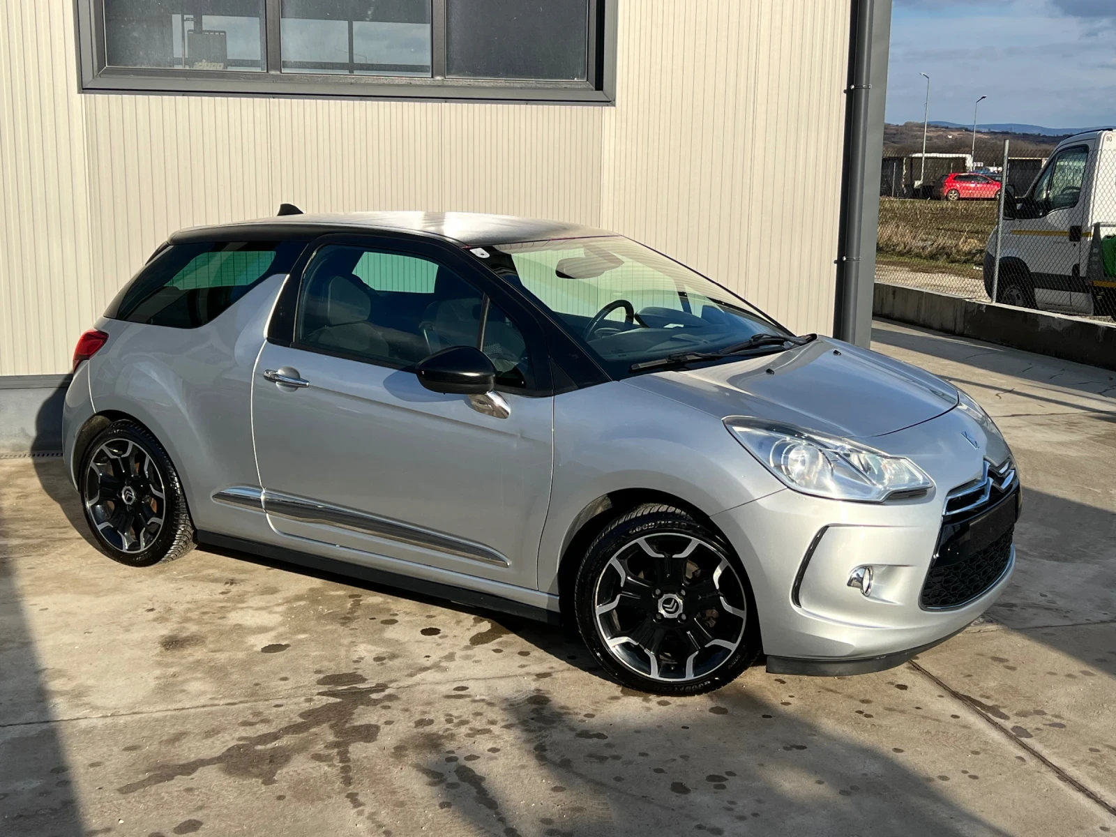 Citroen DS3 1.6i 120hp 4 cylinder - изображение 3