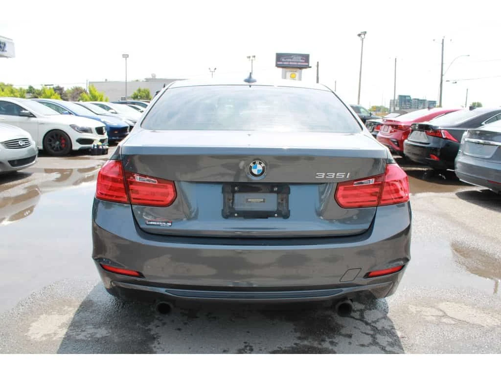 BMW 335 * 335i RWD, MAGS, TOIT OUVRANT, CUIR, BLUETOOTH, A, снимка 5 - Автомобили и джипове - 53875570