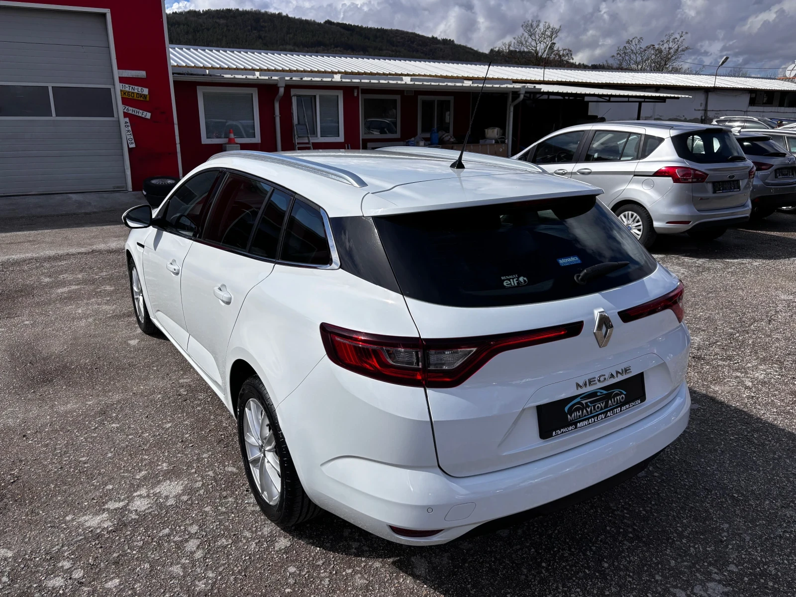 Renault Megane 1.5DCI LED/NAVI, снимка 5 - Автомобили и джипове - 54006007