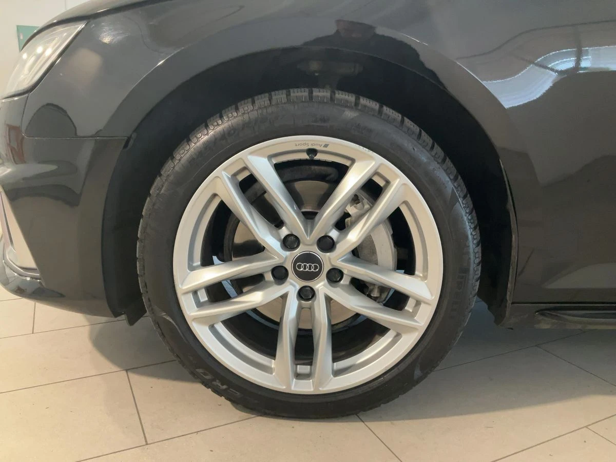 Audi A4 40 TDI quattro S line Edition, снимка 7 - Автомобили и джипове - 54113193