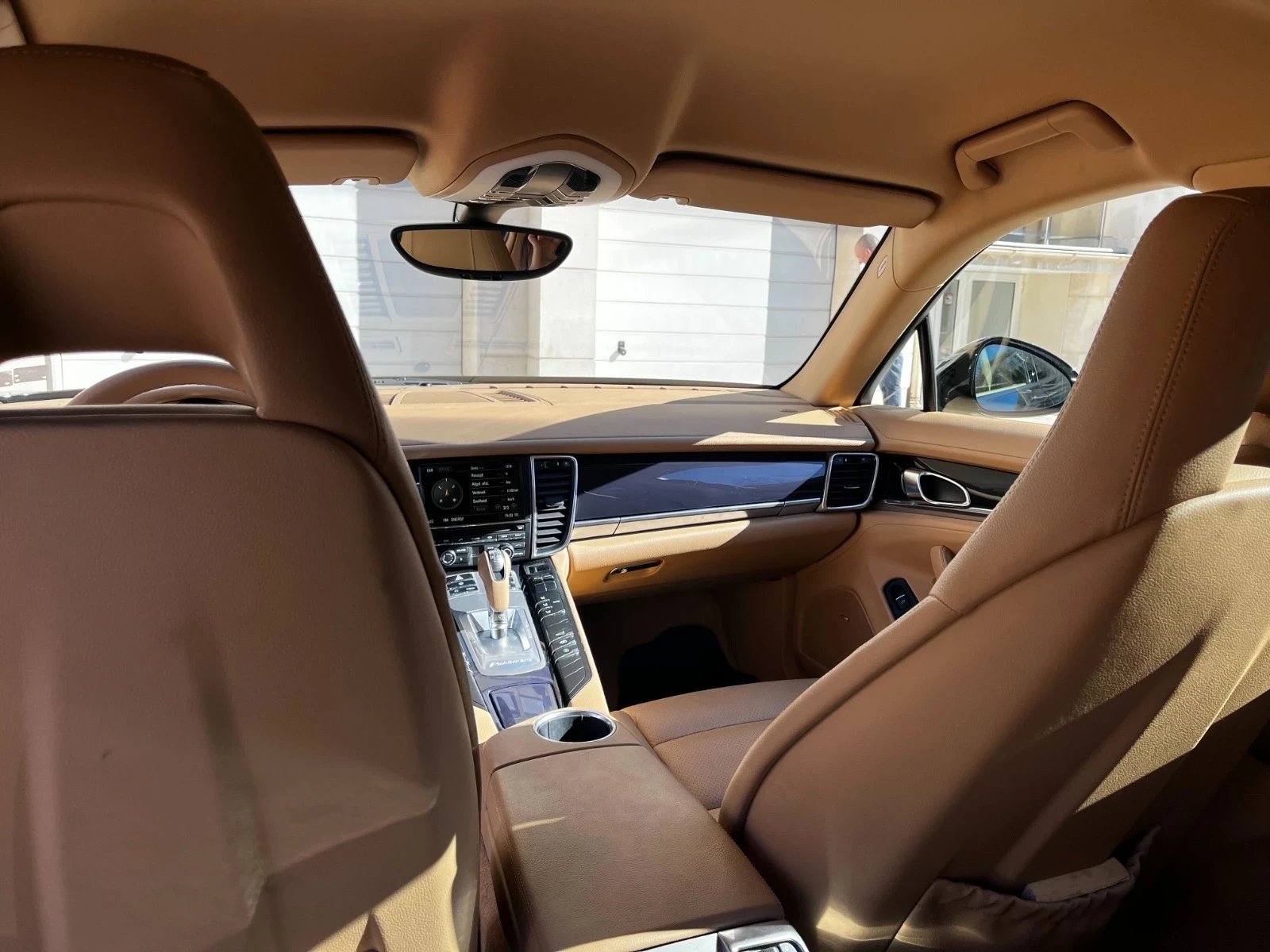 Porsche Panamera, снимка 14 - Автомобили и джипове - 54145930