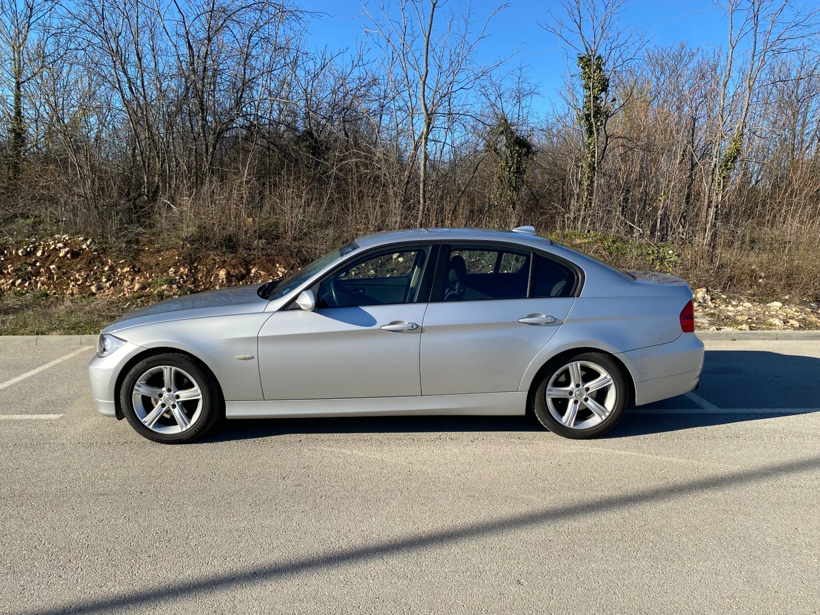 BMW 318, снимка 2 - Автомобили и джипове - 54284564