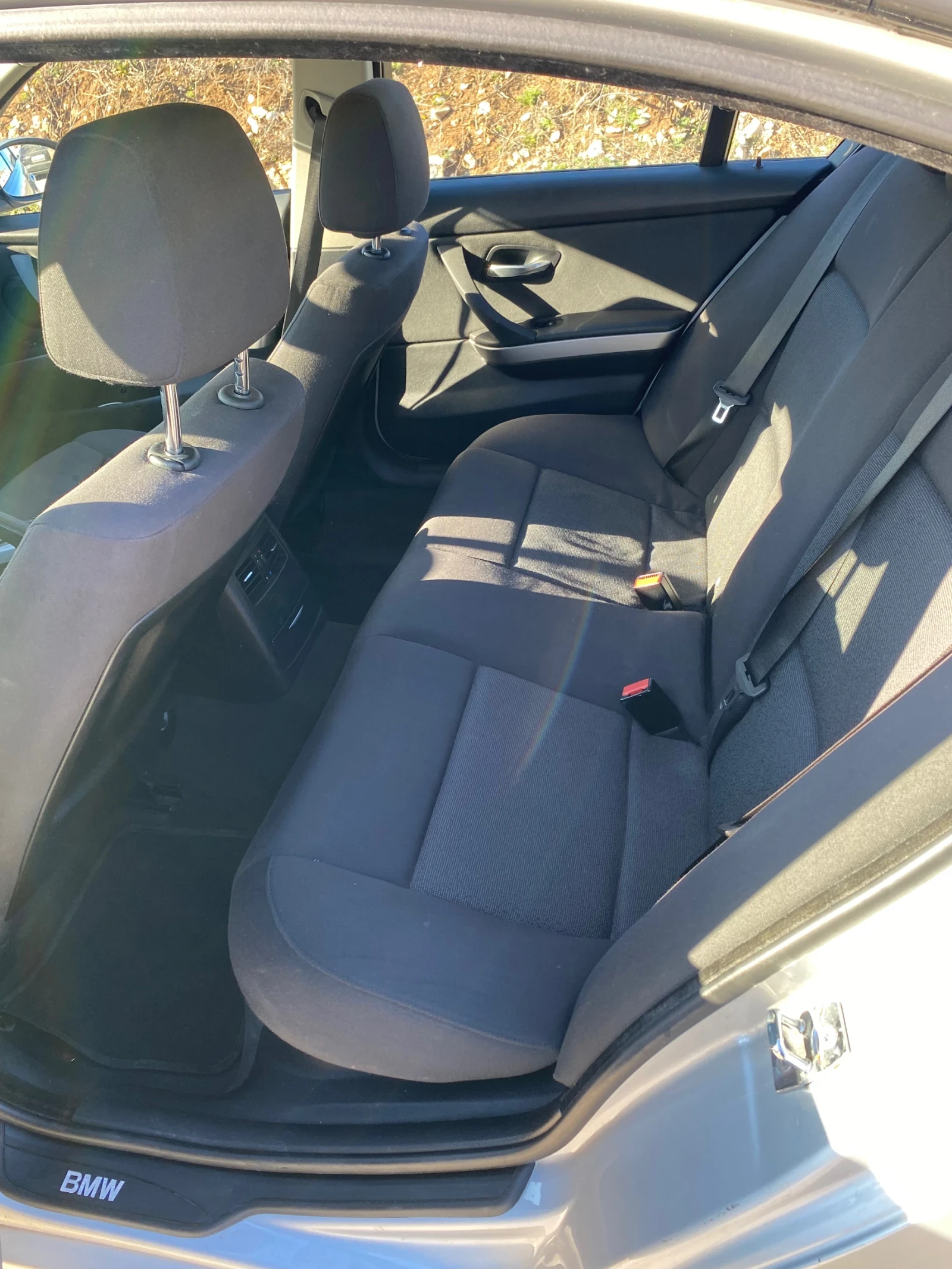 BMW 318, снимка 6 - Автомобили и джипове - 54284564