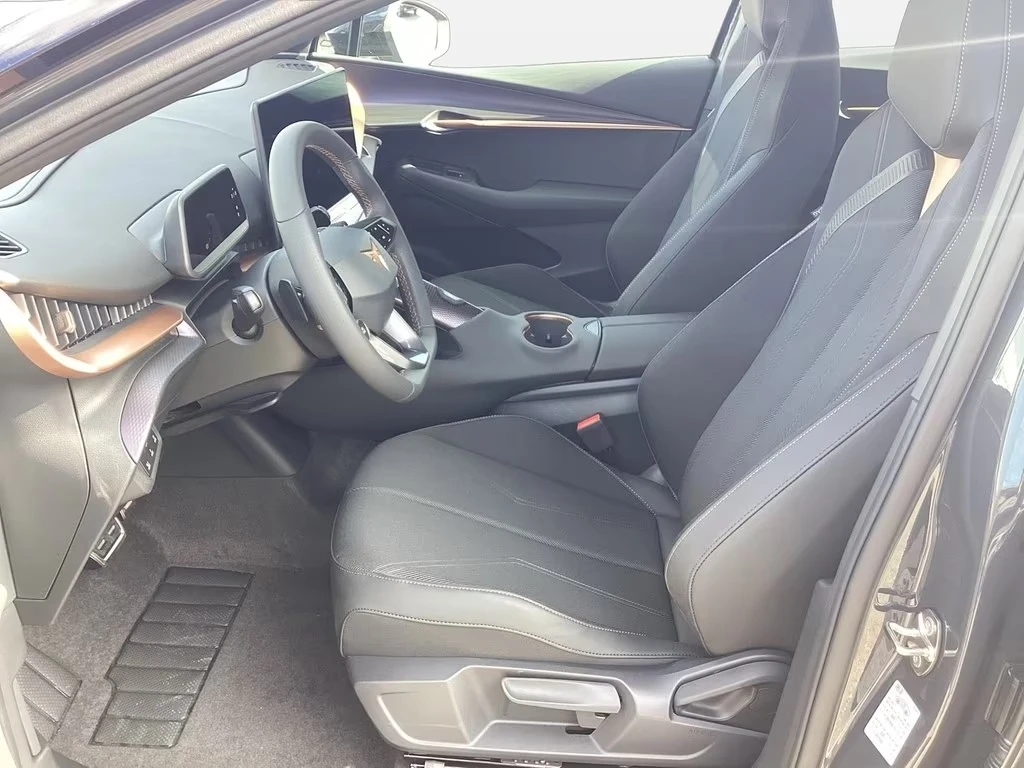 Cupra Tavascan VZ 84kWh 4DRIVE MATRIX-LED CAMERA , снимка 6 - Автомобили и джипове - 54346577