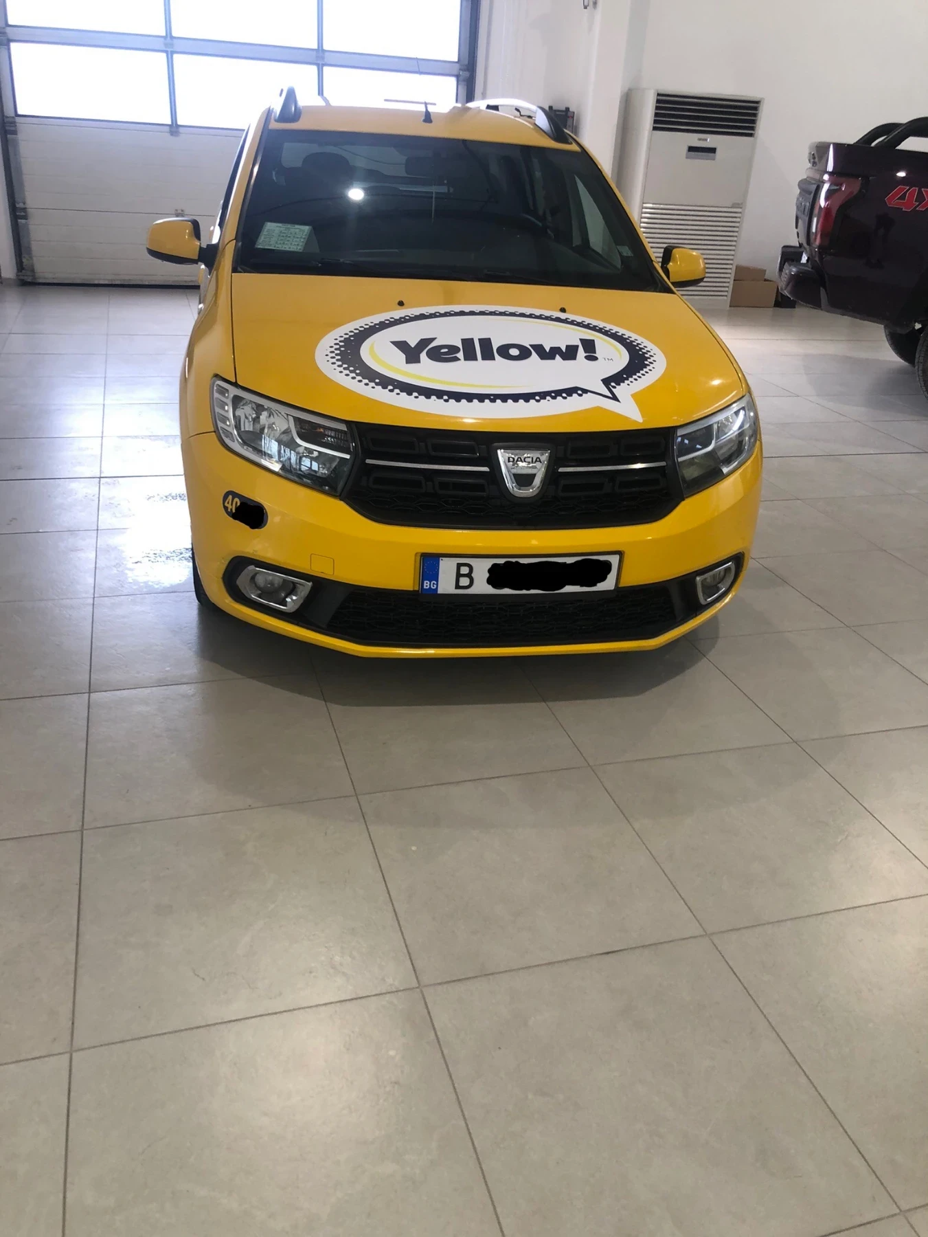 Dacia Logan 1.5d-avtomatik, снимка 3 - Автомобили и джипове - 54414274