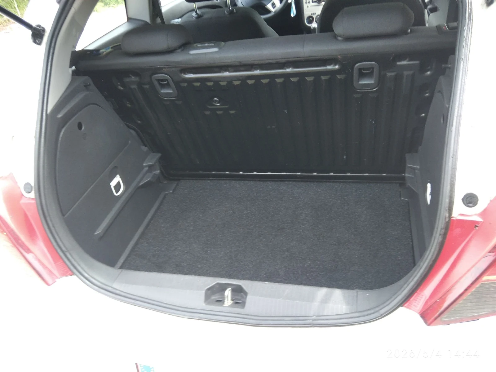 Opel Corsa ECO 4 CILINDARA KLIMA, снимка 8 - Автомобили и джипове - 54419343