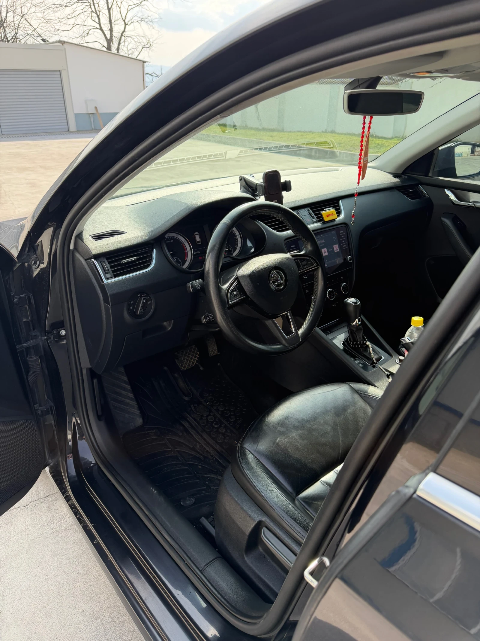 Skoda Octavia, снимка 4 - Автомобили и джипове - 54444425