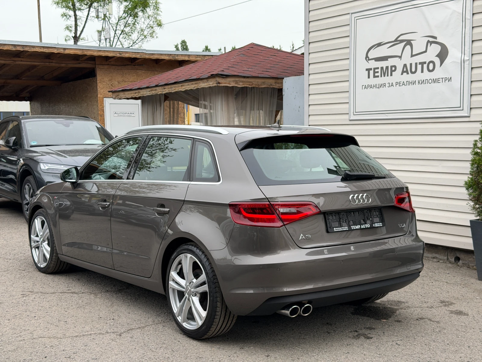 Audi A3 2.0TDI* СЕРВИЗНА КНИЖКА С ПЪЛНА ИСТОРИЯ, снимка 5 - Автомобили и джипове - 54484971