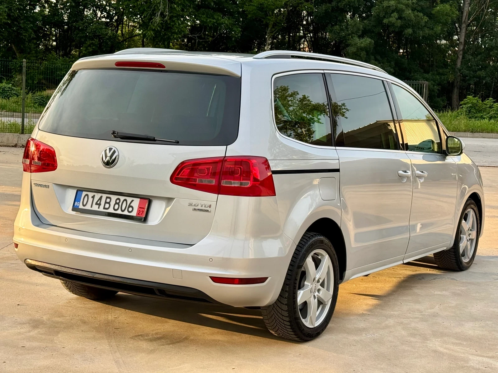VW Sharan * 2.0TDI* 177ks* DSG* 7-места* HIGHLINE* , снимка 7 - Автомобили и джипове - 54673841