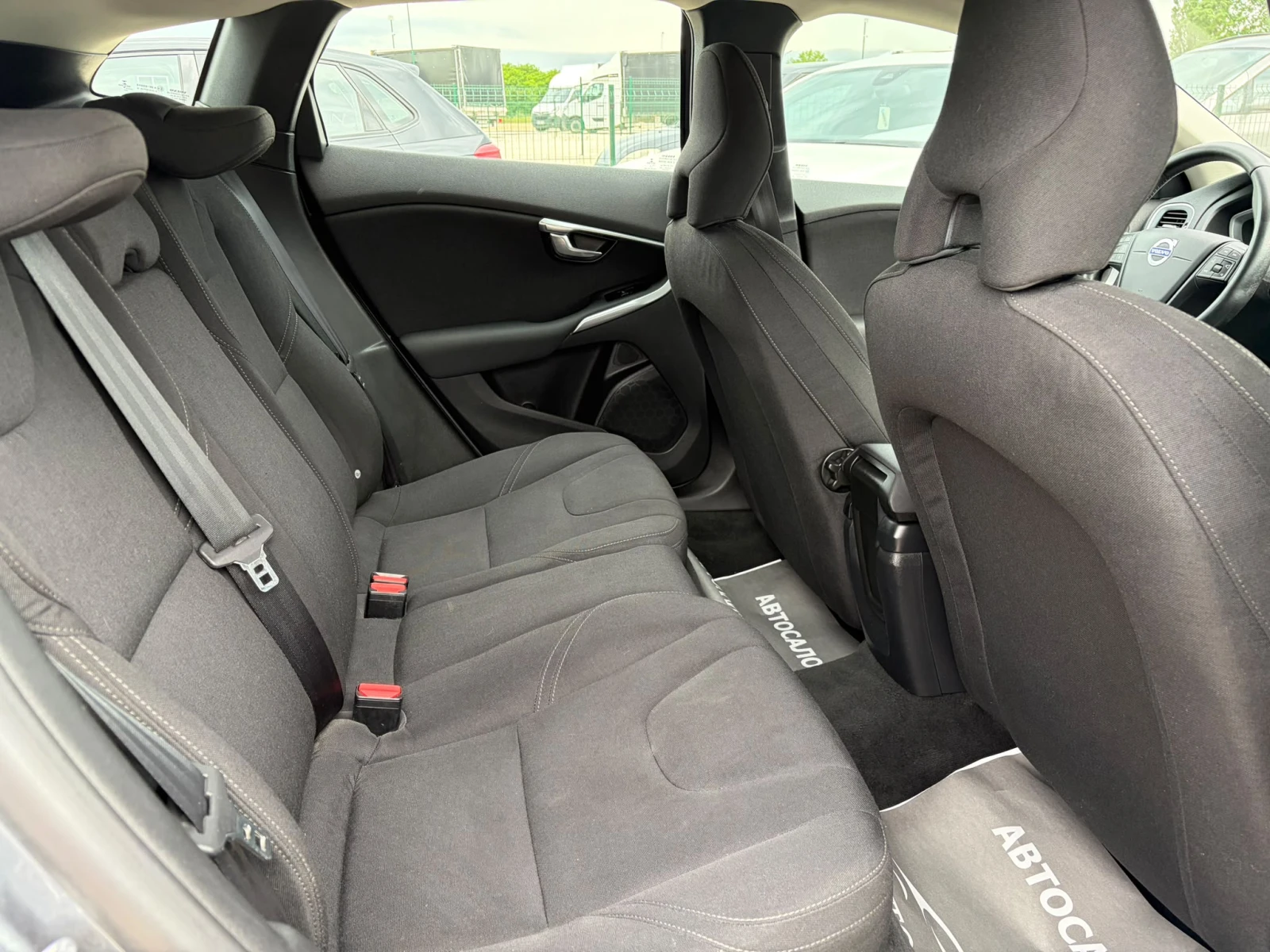 Volvo V40 2.0D2 MOMENTUM  | Mobile.bg � ����������� 13