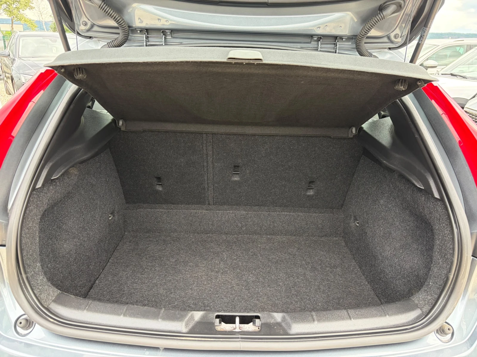 Volvo V40 2.0D2 MOMENTUM  | Mobile.bg � ����������� 14