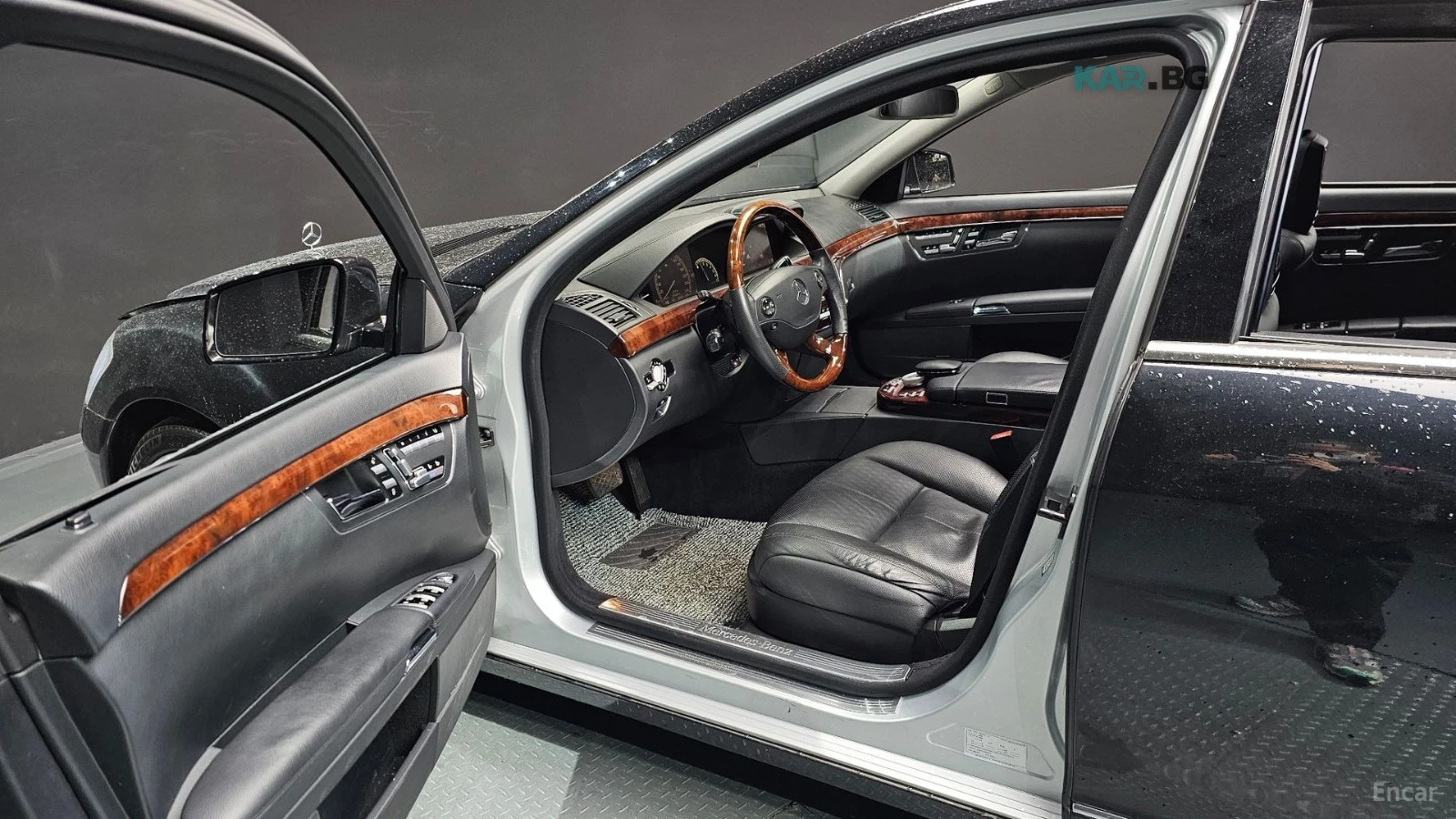 Mercedes-Benz S 500 LONG* AMG SPORT PACK* PANO* ОБДУХВ* МАСАЖ* , снимка 11 - Автомобили и джипове - 54974323