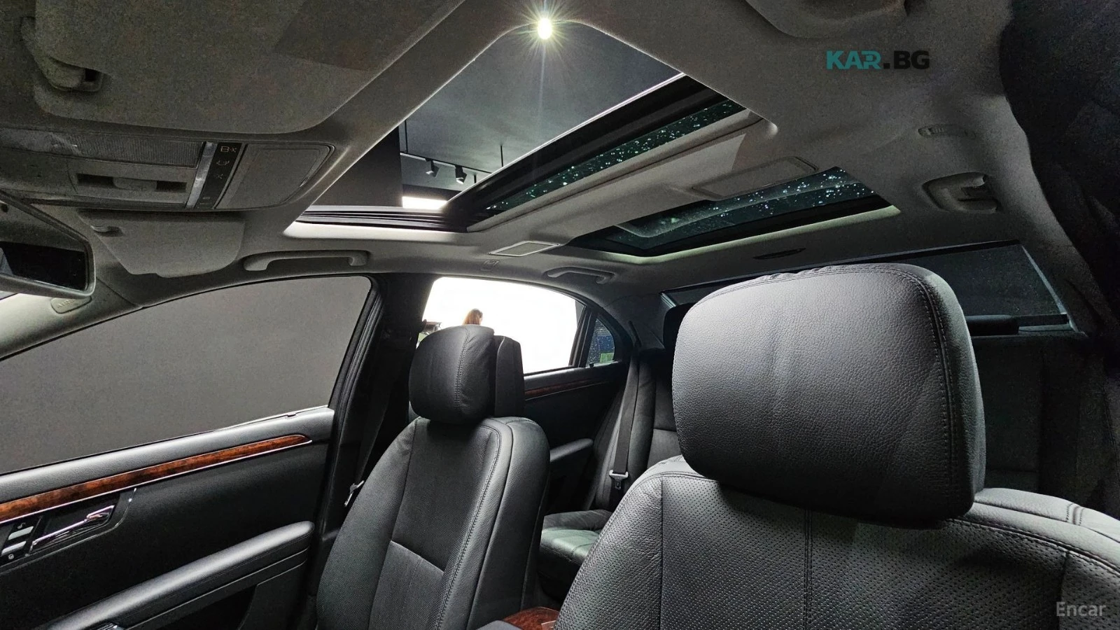 Mercedes-Benz S 500 LONG* AMG SPORT PACK* PANO* ОБДУХВ* МАСАЖ* , снимка 16 - Автомобили и джипове - 54974323