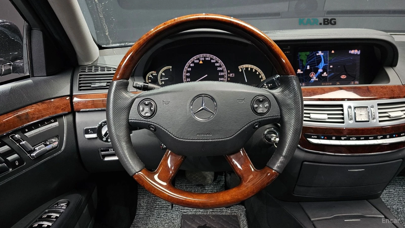 Mercedes-Benz S 500 LONG* AMG SPORT PACK* PANO* ОБДУХВ* МАСАЖ* , снимка 13 - Автомобили и джипове - 54974323
