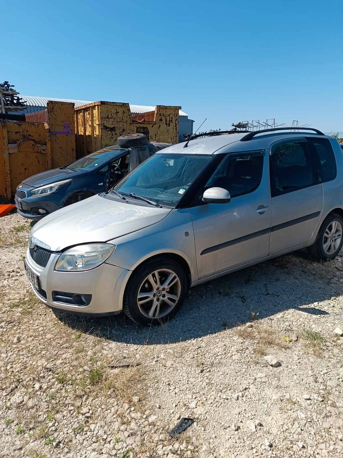 Skoda Roomster 1.4tdi, снимка 2 - Автомобили и джипове - 55458537