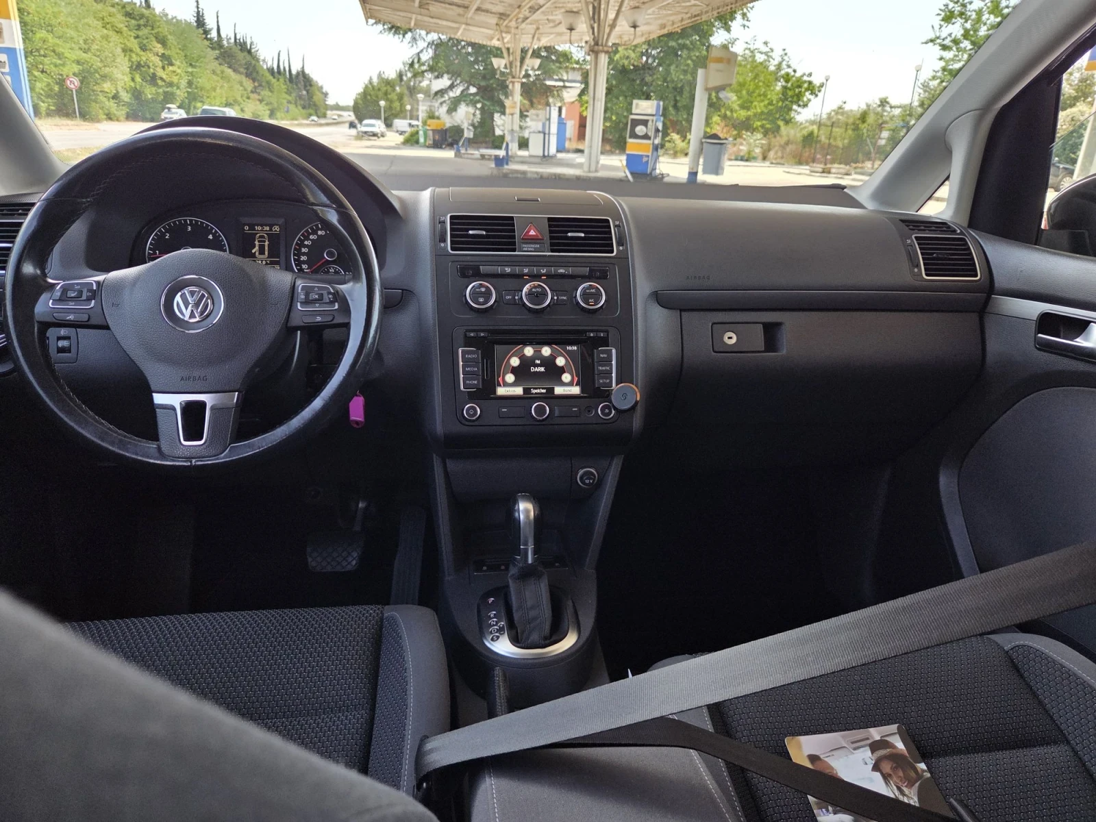 VW Touran 1, 6 tdi 105 hp, снимка 15 - Автомобили и джипове - 55601855