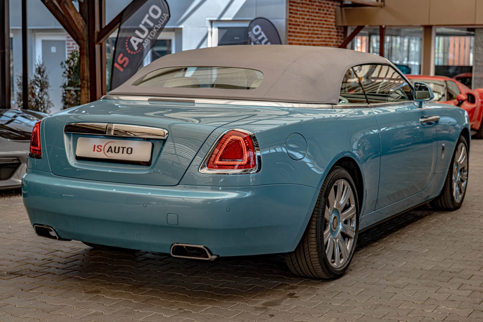 Rolls-Royce Dawn 6.6 V12/Two-Tone/Night Vision/Distronic/Lane Assis, снимка 6 - Автомобили и джипове - 55636269