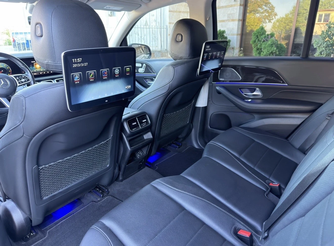 Mercedes-Benz GLE 450 AMG Пакет, снимка 9 - Автомобили и джипове - 55683413