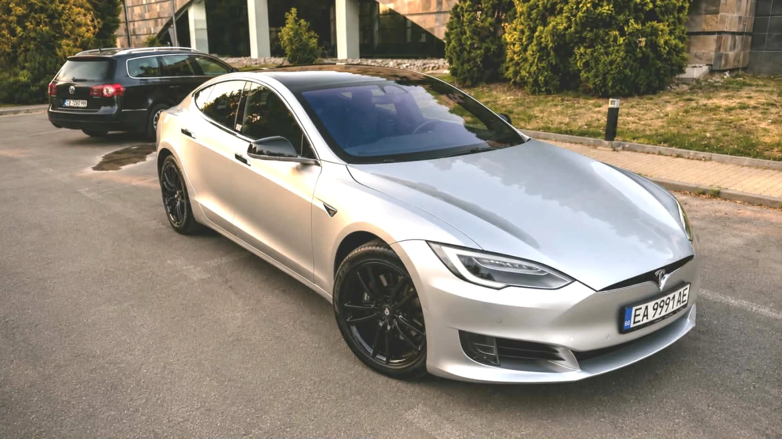 Tesla Model S Tesla S Австрия , снимка 2 - Автомобили и джипове - 55772305