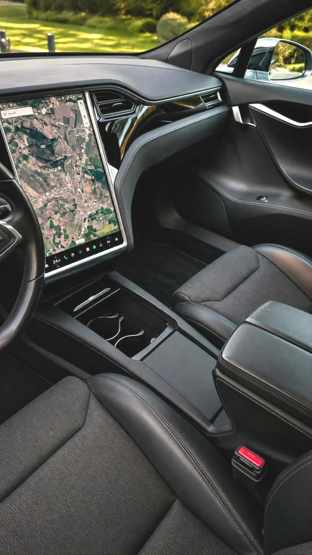 Tesla Model S Tesla S Австрия , снимка 11 - Автомобили и джипове - 55772305