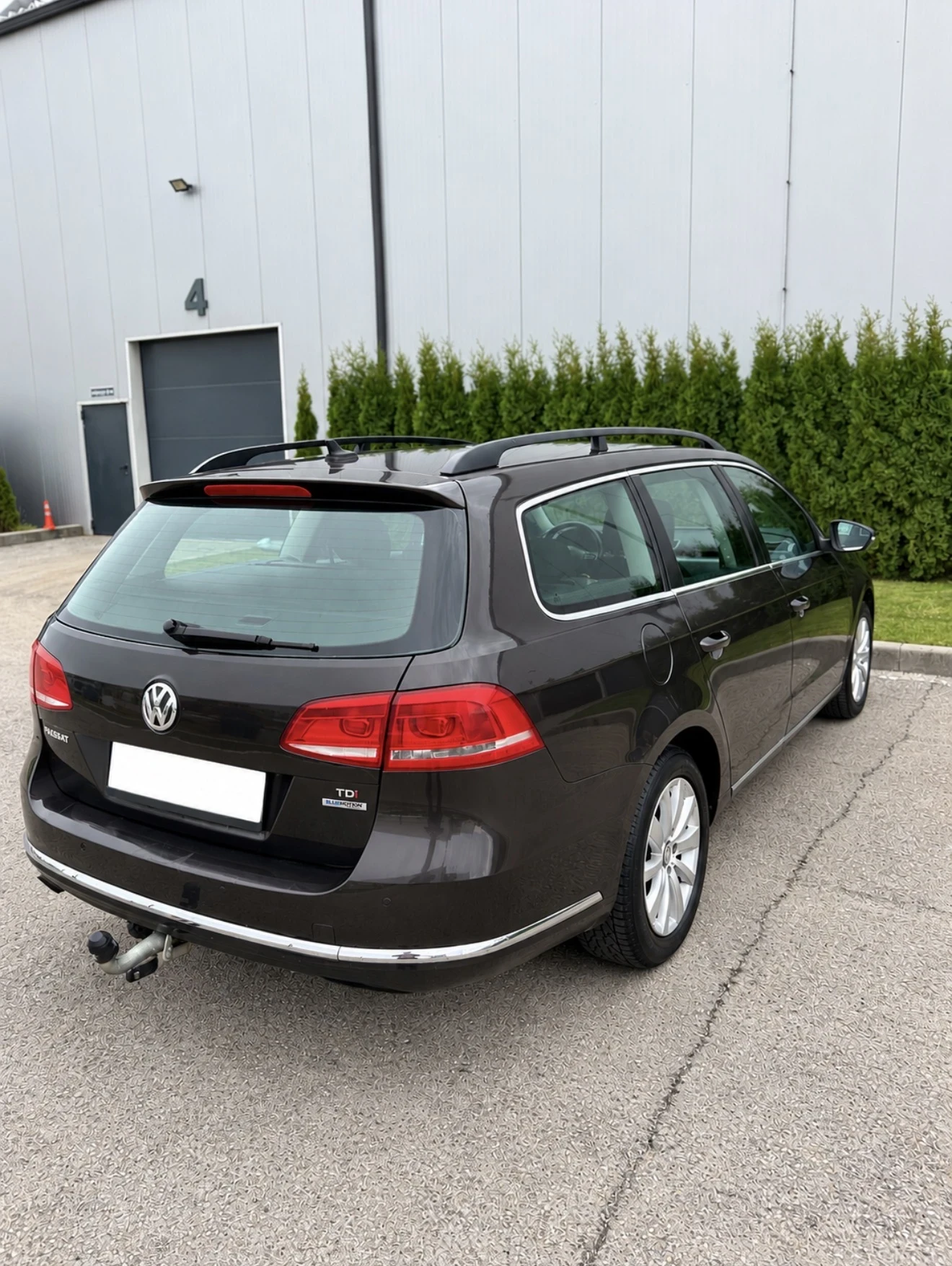 VW Passat 1.6TDI , снимка 6 - Автомобили и джипове - 56531113