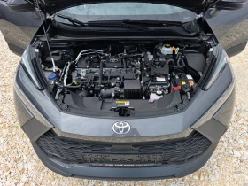 Toyota C-HR 1.8 HEV TEAM D в Гаранция Обслужен, снимка 14
