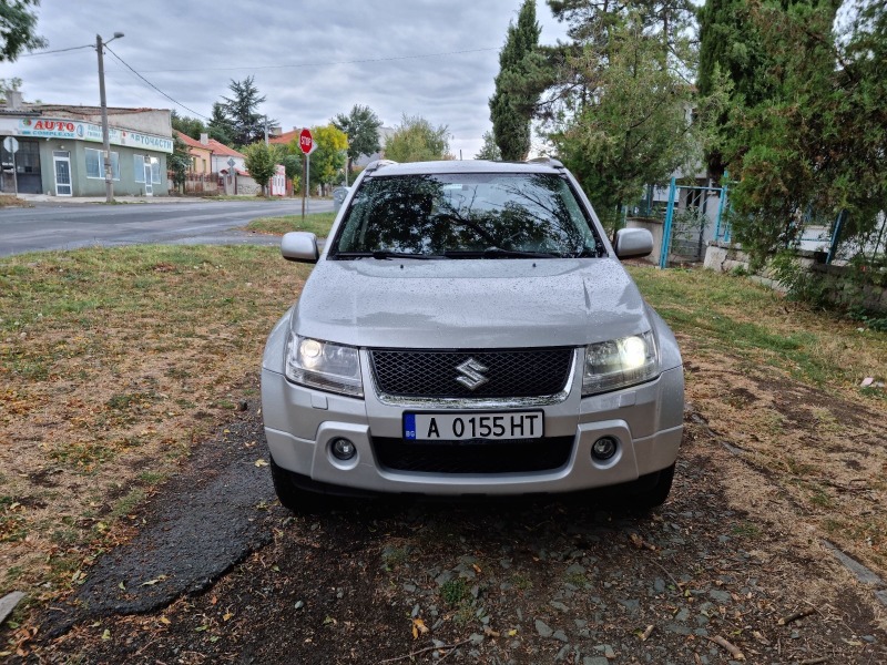 Suzuki Grand vitara, снимка 4 - Автомобили и джипове - 46281325