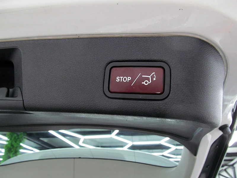 Mercedes-Benz ML 350 AMG-line/ECO START STOP/СОБСТВЕН ЛИЗИНГ, снимка 14 - Автомобили и джипове - 52524541