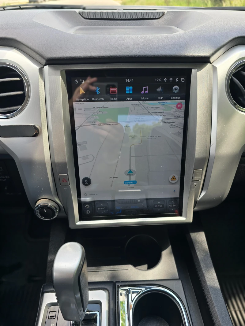 Toyota Tundra PLATINUM * LPG * 4Х4 * CREWMAX * теглич