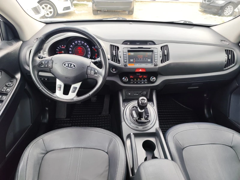 Kia Sportage 1.7 дизел Италия, снимка 10 - Автомобили и джипове - 53394733