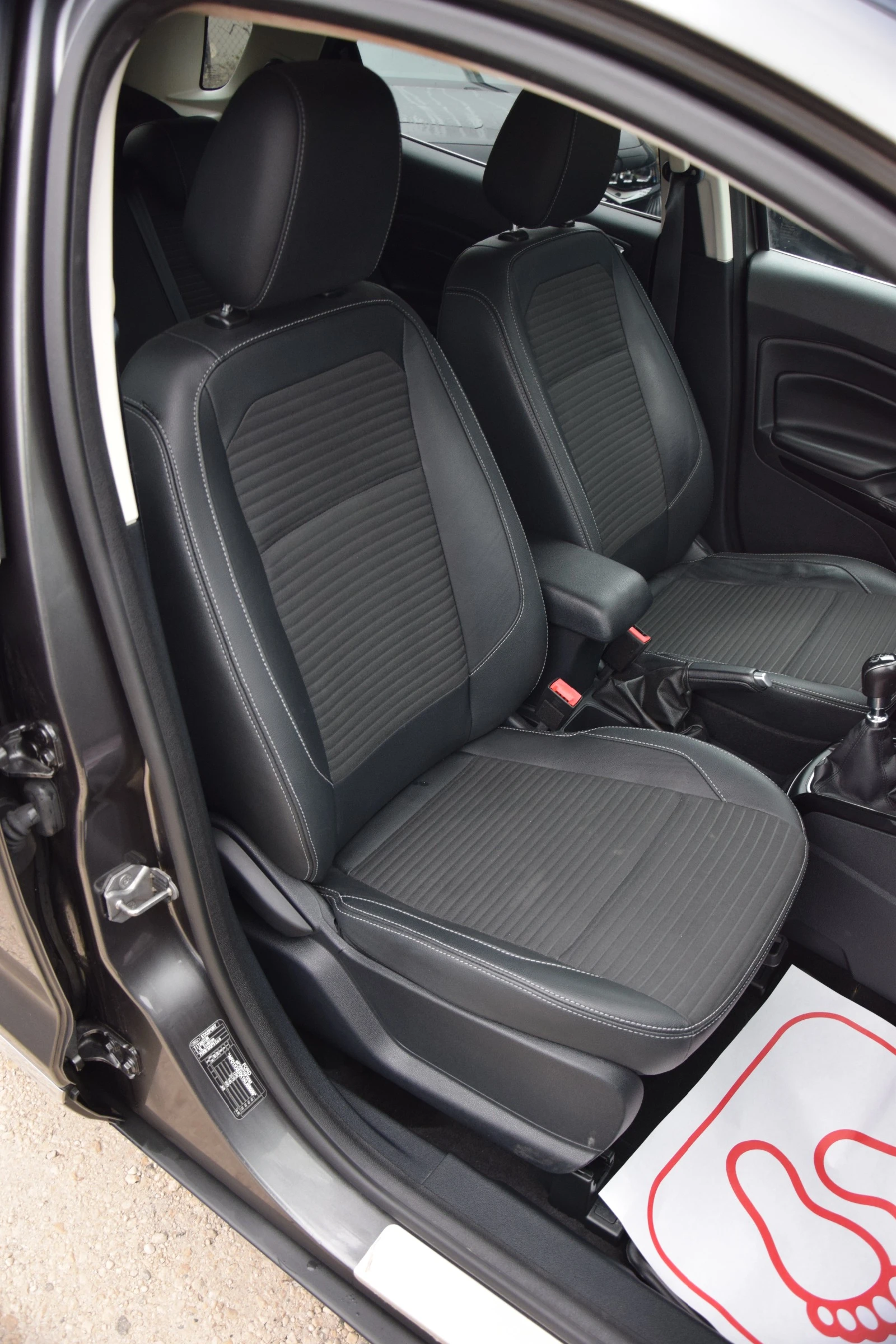 Ford EcoSport 1.5d | Mobile.bg � ����������� 14