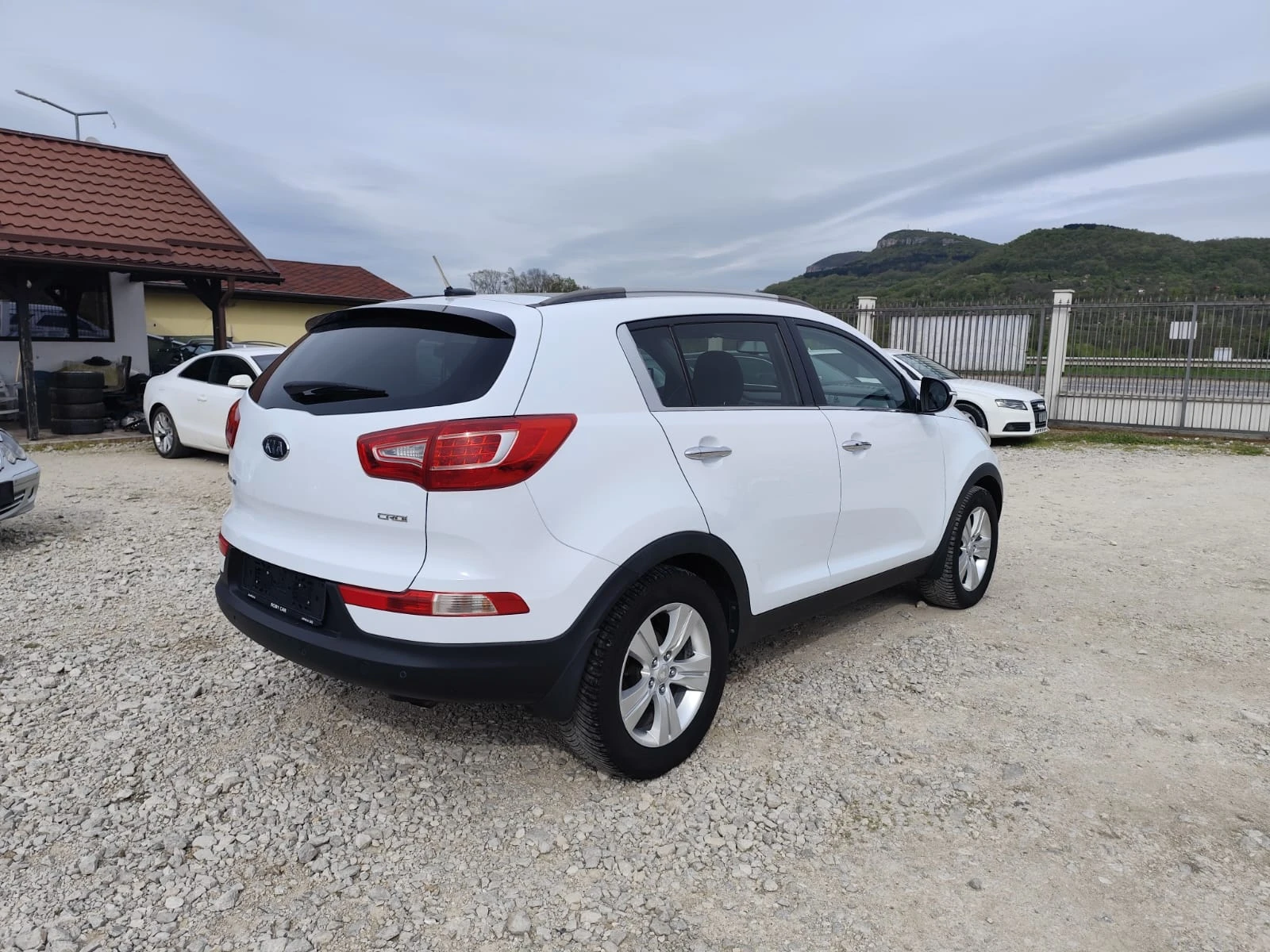 Kia Sportage 1.7 ����� ������ | Mobile.bg � ����������� 5