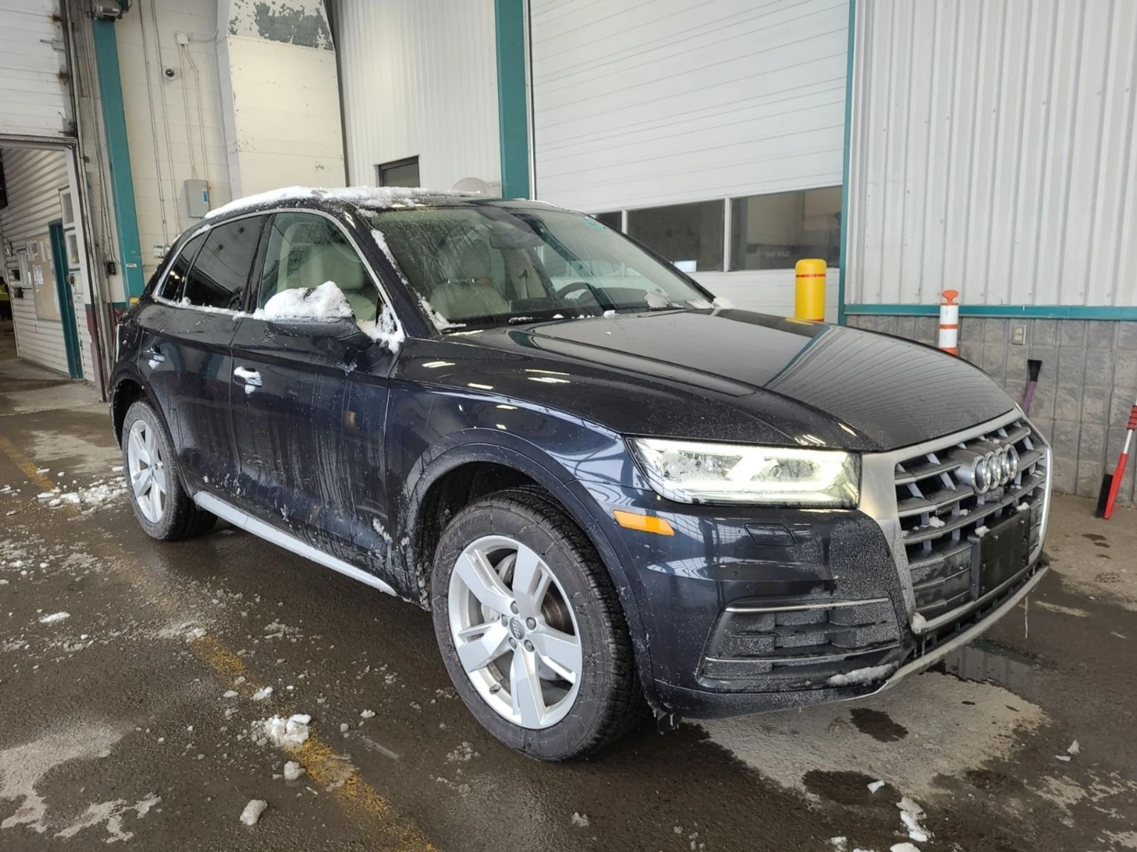 Audi Q5 Prestige* АвтоКредит* (ЦЕНА ДО БГ), снимка 2 - Автомобили и джипове - 54295071