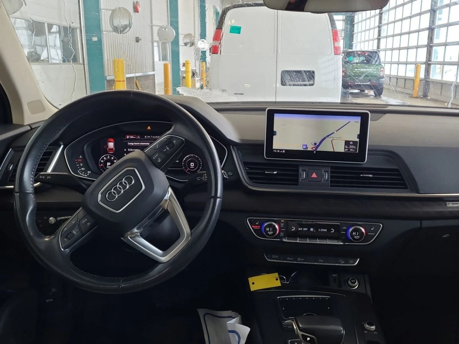 Audi Q5 Prestige* АвтоКредит* (ЦЕНА ДО БГ), снимка 9 - Автомобили и джипове - 54295071