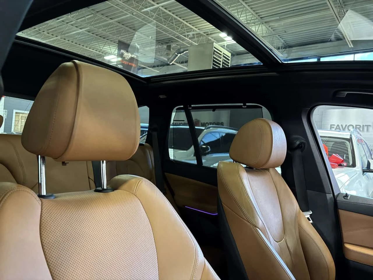 BMW X5 * xDrive40i * CARFAX * ЦЕНА ДО БГ, снимка 12 - Автомобили и джипове - 54452728