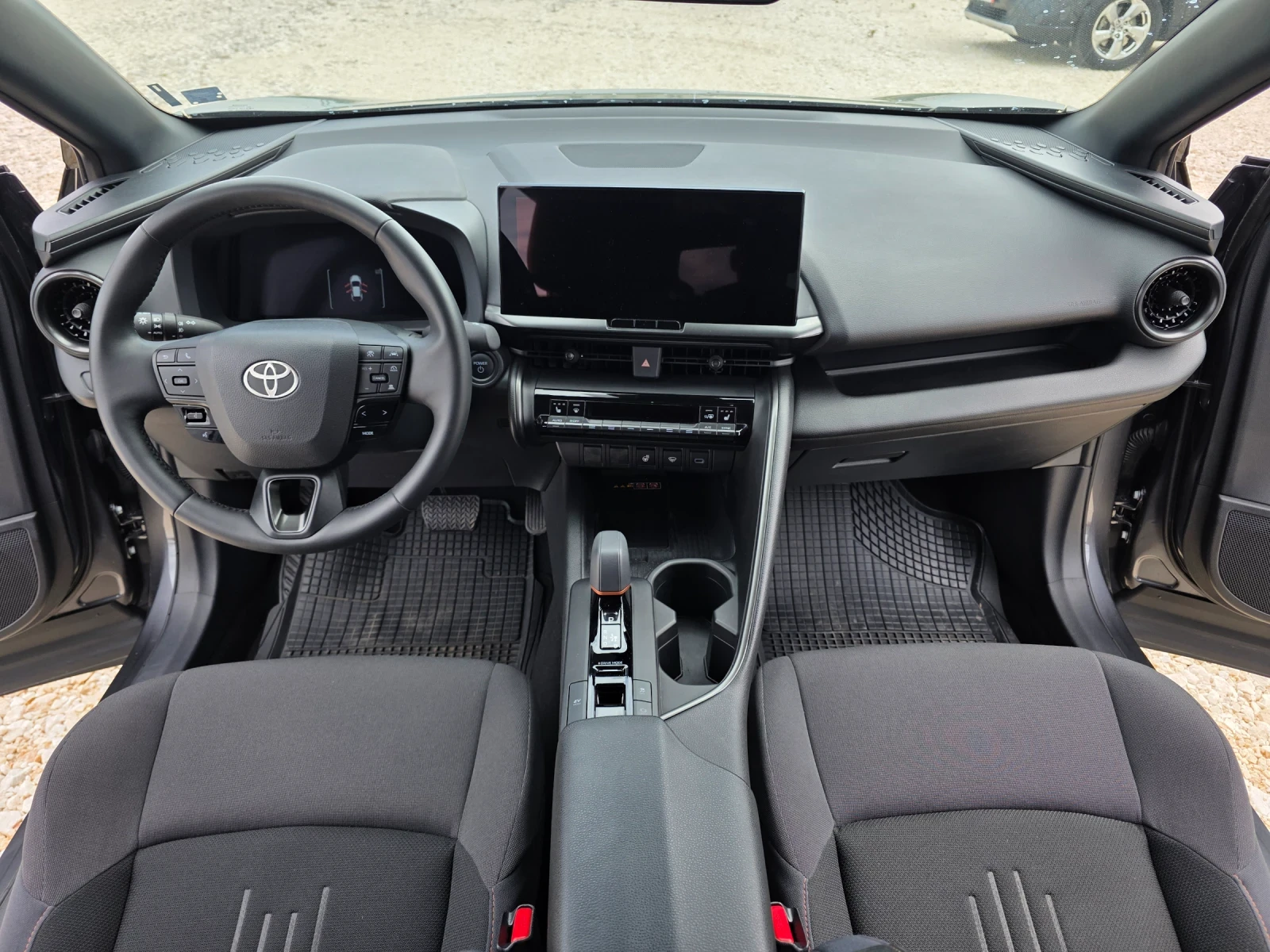 Toyota C-HR 1.8 HEV TEAM D в Гаранция Обслужен, снимка 11 - Автомобили и джипове - 54647248