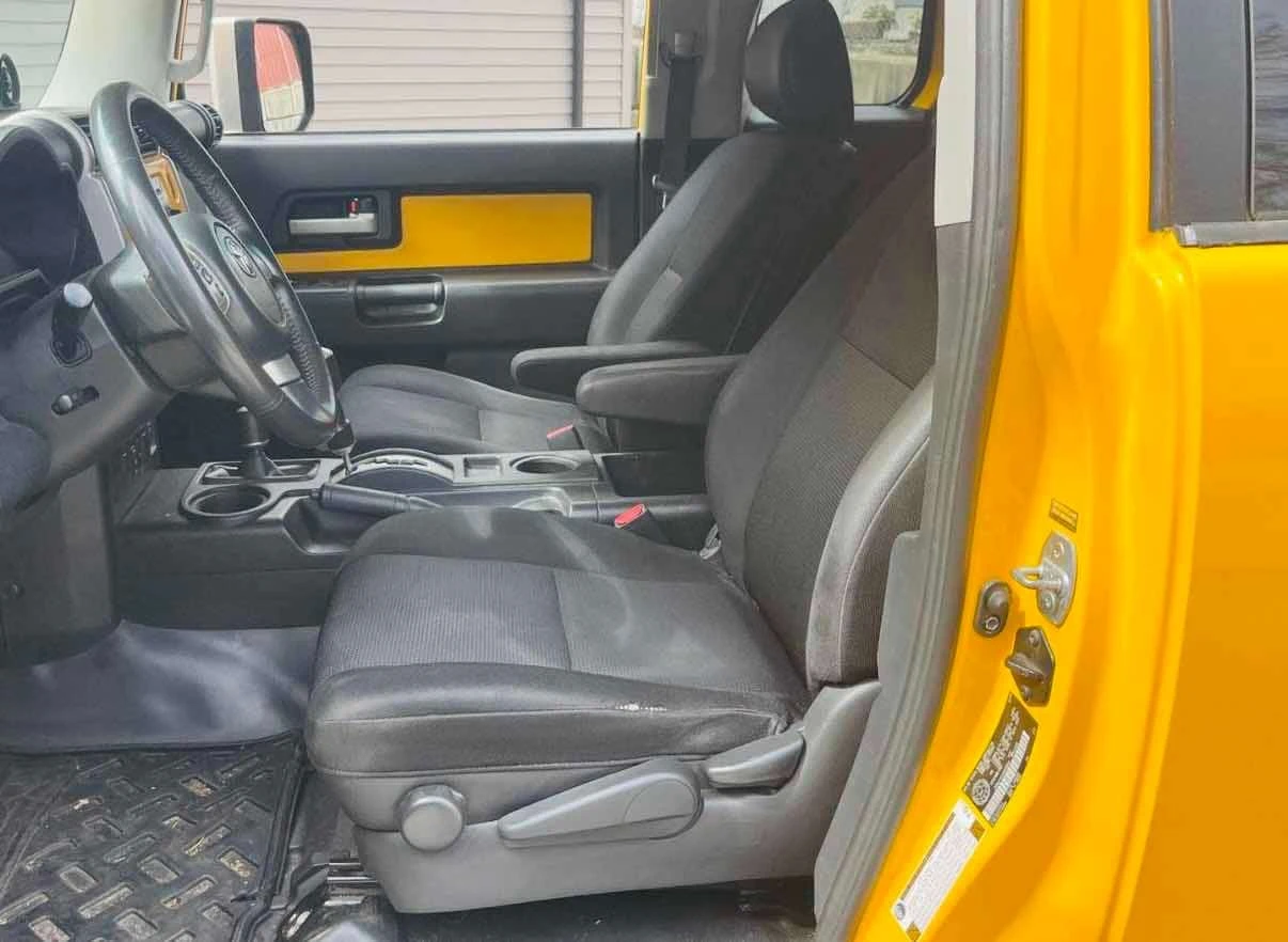 Toyota Fj cruiser * 4WD 4dr* АВТОКРЕДИТ БЕЗ ПЪРВОНАЧАЛНА ВНОСКА* , снимка 5 - Автомобили и джипове - 55530510
