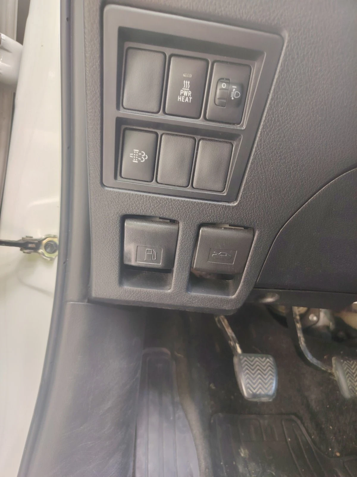 Toyota Hilux, снимка 7 - Автомобили и джипове - 55689483
