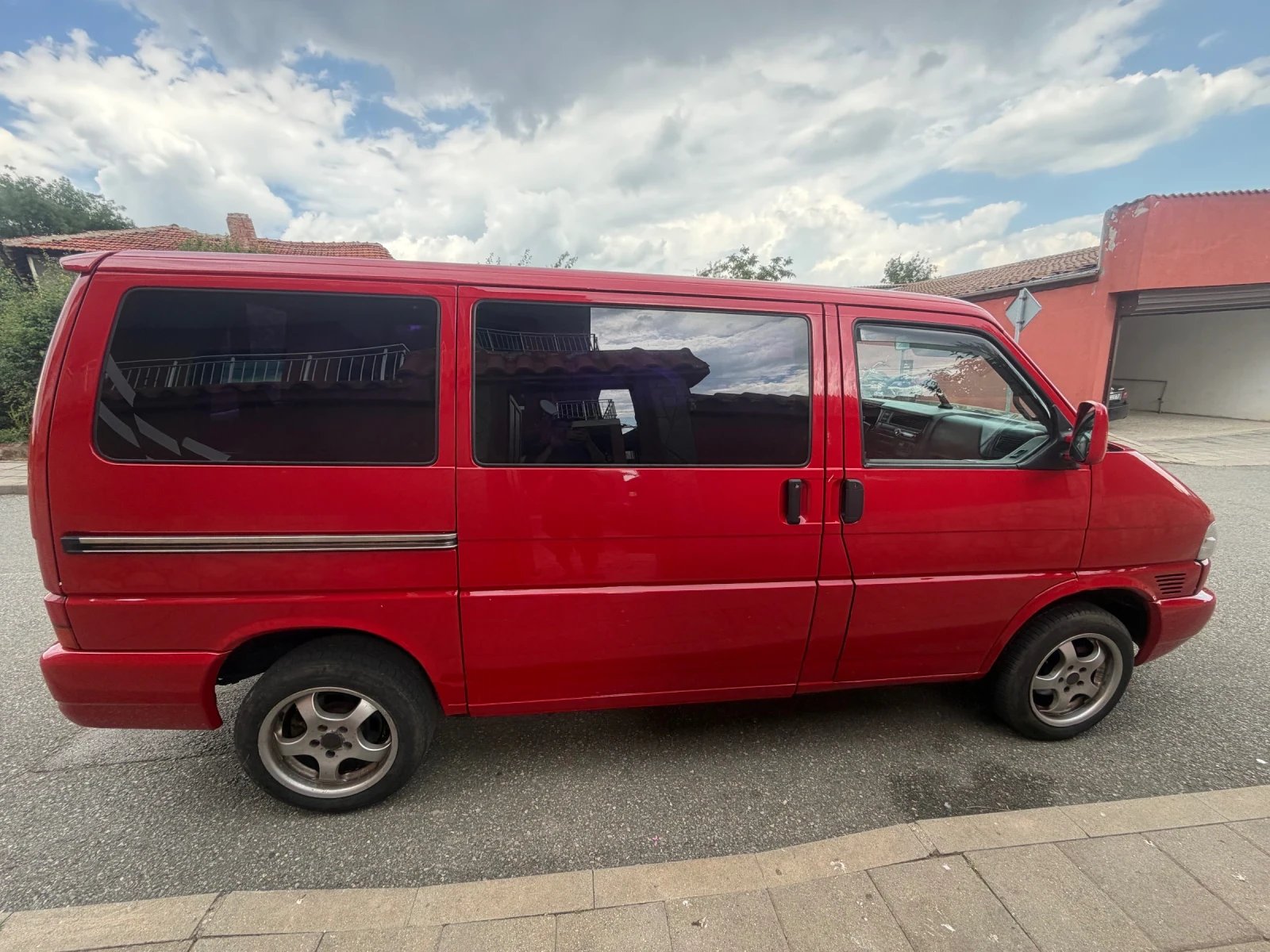VW Caravelle, снимка 7 - Бусове и автобуси - 54959830