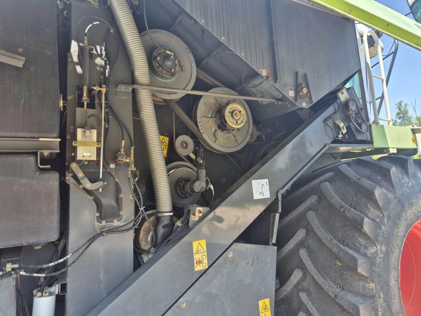 Комбайн Claas 480 Evolution - изображение 8