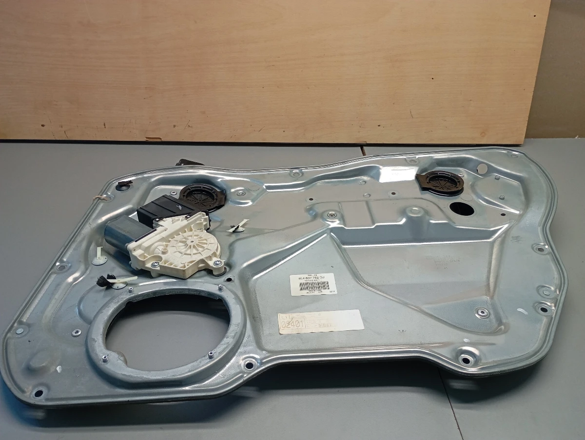        4. () | Mobile.bg   1